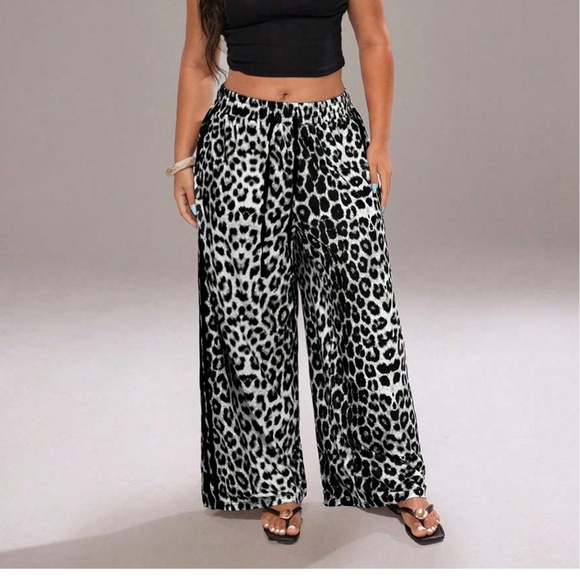 Plus Leopard Print Stretchy Waist Wide Leg Lounge Pants - Picture 4 of 6